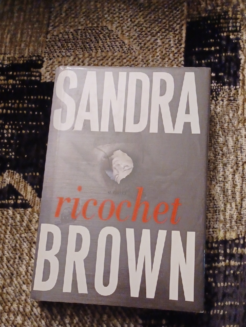4/$40 Sandra Brown "Ricochet" - Hardcover Book